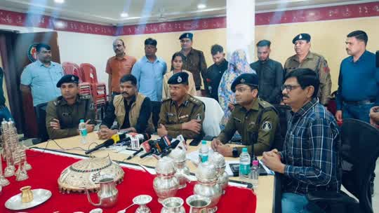 रायपुर पुलिस ने किया जैन मंदिर में हुई लाखों की चोरी का खुलासा: 3 अंतर्राज्यीय आरोपी गिरफ्तार